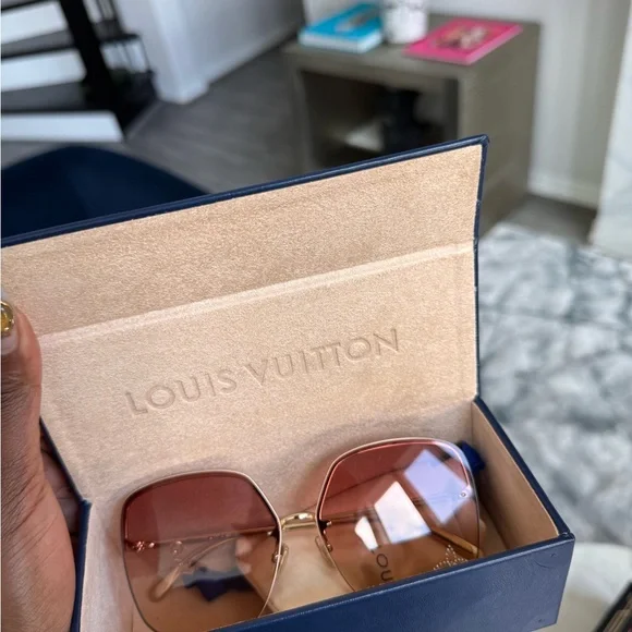 Louis Vuitton Glam Square sunglasses - Picture 8 of 10